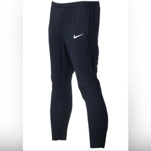 Unisex Children’s Youth Nike Academy Pro Pant, size M (8-10). Like new ⚽️